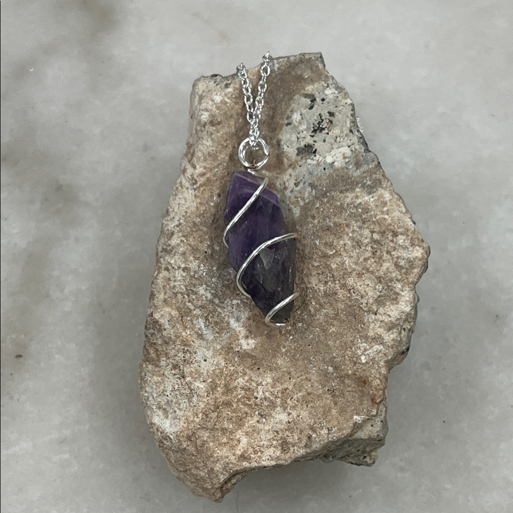 Handcrafted Chevron Amethyst Wire-Wrapped Pendant Necklace - Purple